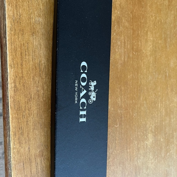 Coach Apple Watch band - Picture 2 of 3
